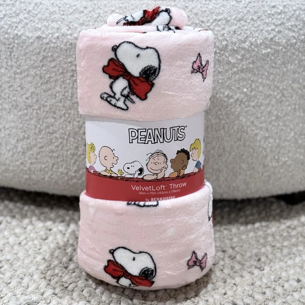 Peanuts Snoopy Holiday Bows Christmas Berkshire Throw Blanket 60